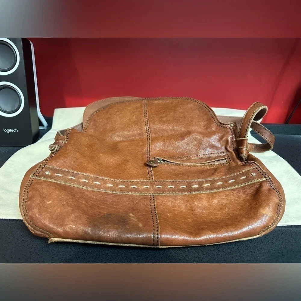 Lucky Brand Brown Italian Leather Shoulder Bag Double Handle Fold Over Closure - Picture 9 of 16